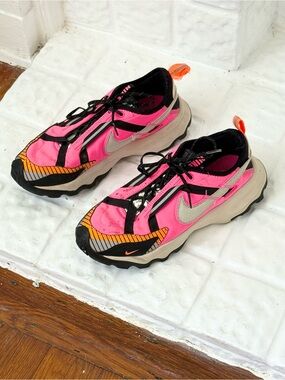 ✧ gorpcore pink nike tc 7900 sneakers ✧
